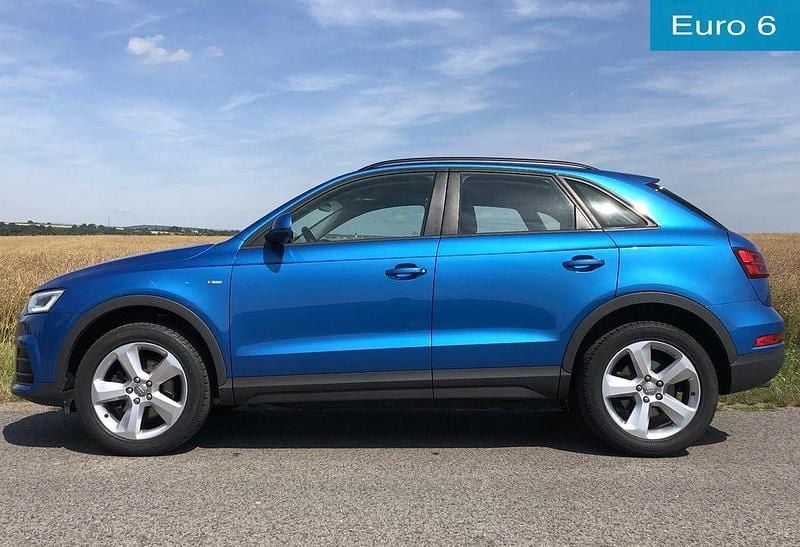 Gebraucht Audi Q3 Design 150 PS (110 kW) 2015 Blau SUV