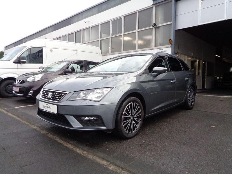 Gebraucht Seat Leon ST XCELLENCE 125 PS (91 kW) 2018 Grau Kombi