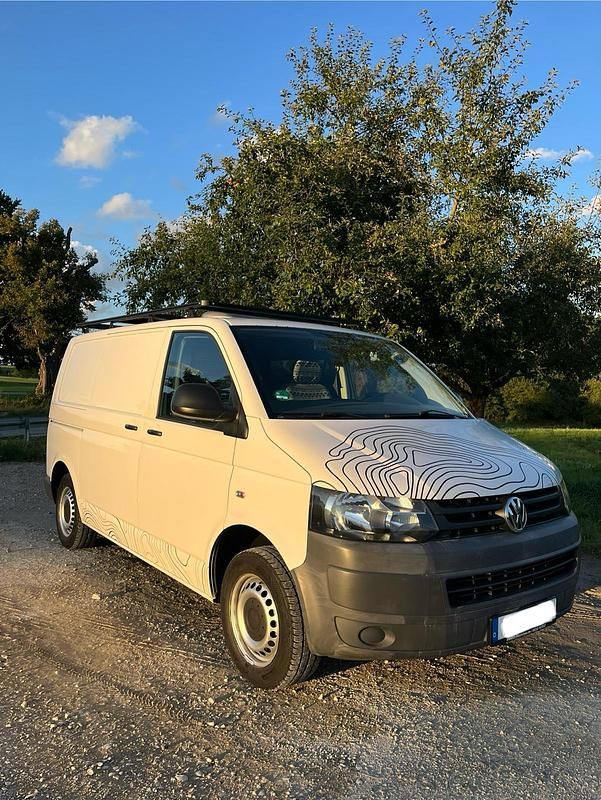 Weiß Gebraucht 2012 VW T5 Van | 29.999 € - Bild 1/4