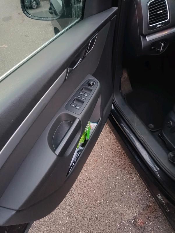 Gebraucht VW Sharan 140 PS (102 kW) 2012 Schwarz Van / Kleinbus