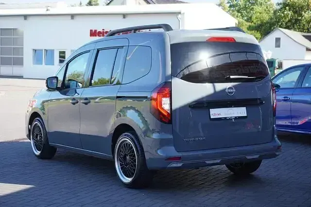 Gebraucht Nissan Townstar 131 PS (96 kW) 2022 Grau Kombi