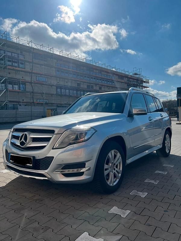 Gebraucht Mercedes GLK200 143 PS (105 kW) 2013 Blau SUV