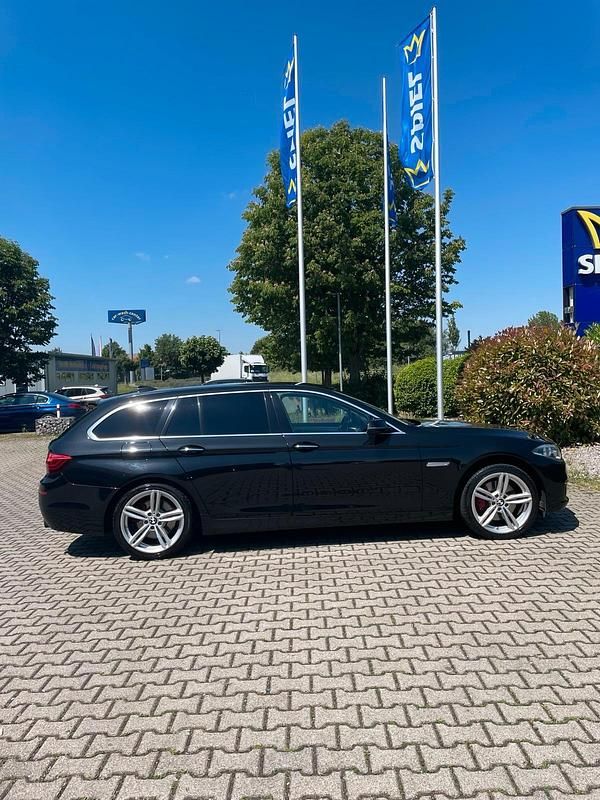 Gebraucht BMW 535 Luxury Line 313 PS (230 kW) 2013 Schwarz Kombi