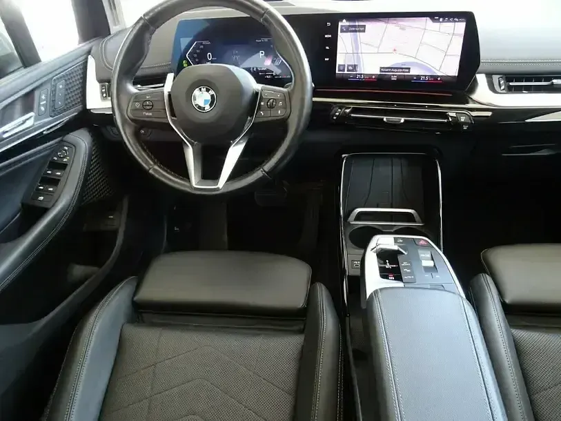 Gebraucht BMW 218 Active Tourer Luxury Line 136 PS (100 kW) 2022 Skyscraper grau met (metallic) Van / Kleinbus