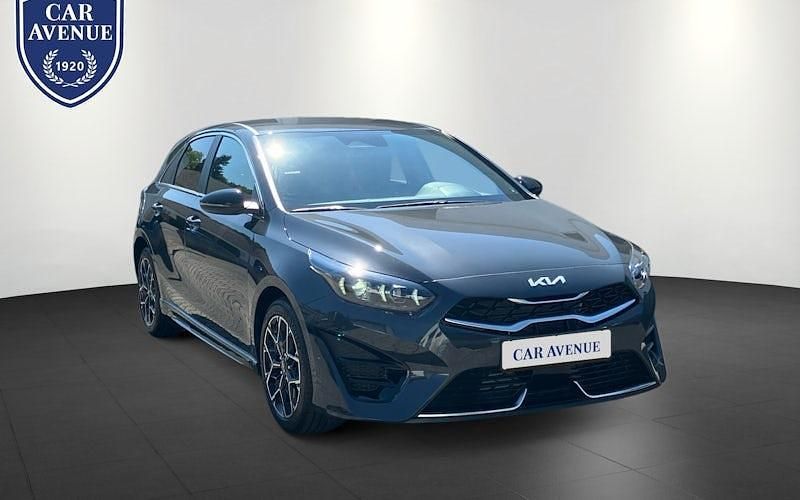 Neu Kia Ceed GT-Line 140 PS (102 kW) 2025 Grau Kleinwagen