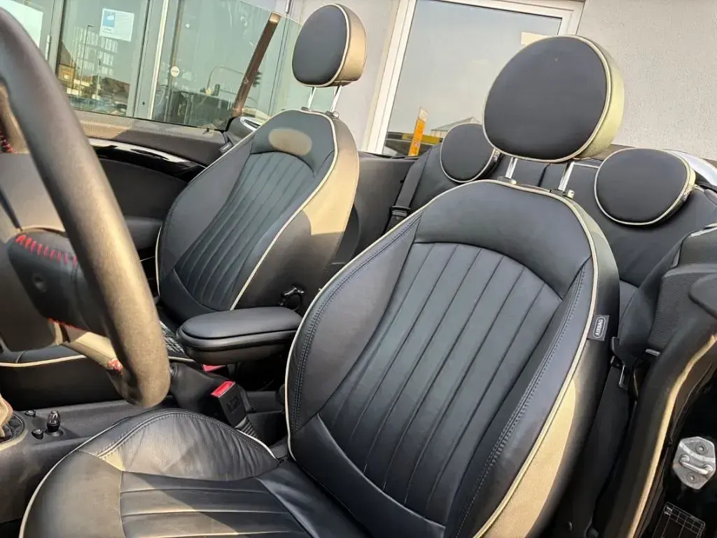 Gebraucht Mini Cooper S Cabriolet 181 PS (133 kW) 2015 Schwarz Cabrio