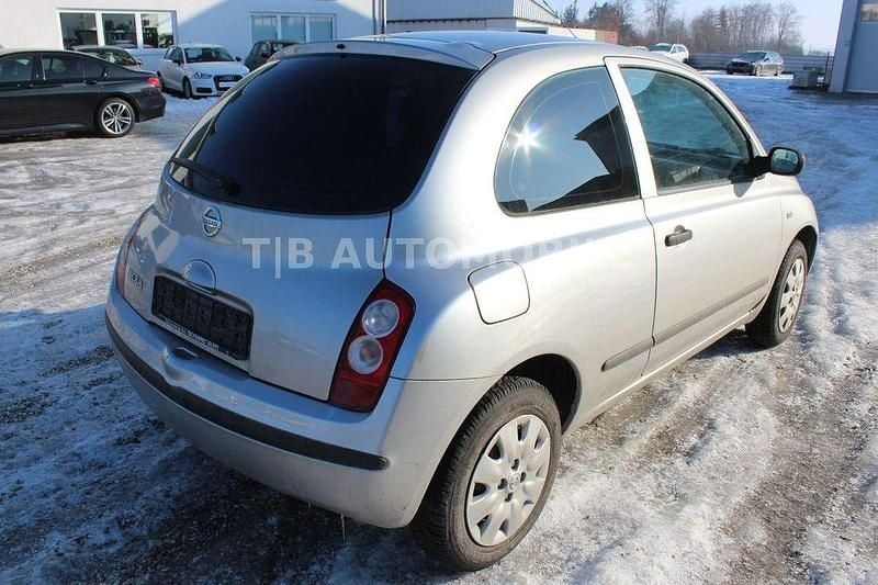 Gebraucht Nissan Micra 65 PS (47 kW) 2006 Silber Kleinwagen