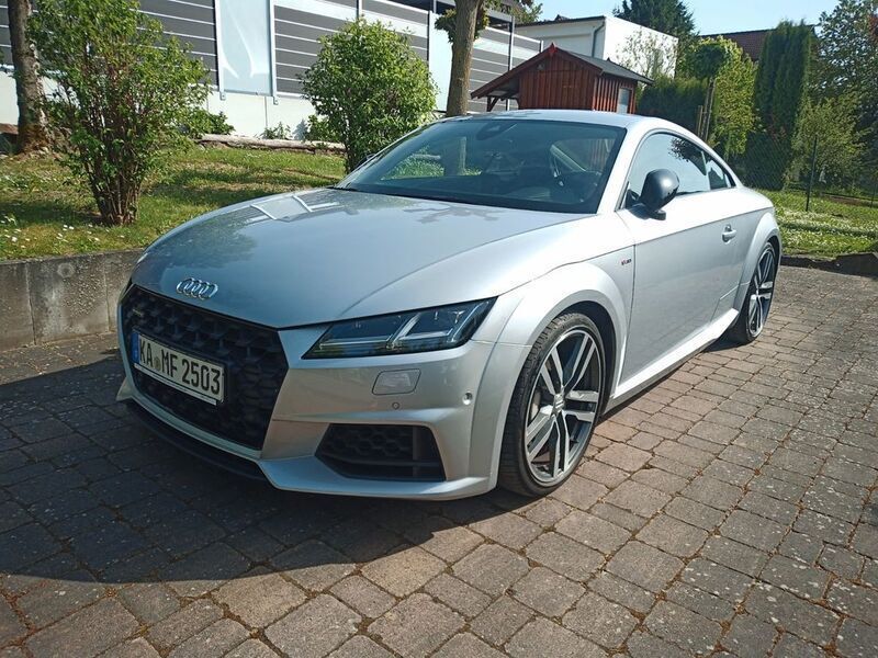Silber Gebraucht 2019 Audi TT Ambiente Coupé | 28.000 € (Guter Preis) - Bild 1/4