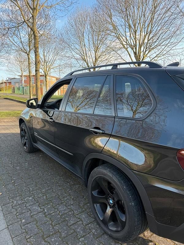 Gebraucht BMW X5 235 PS (172 kW) 2010 Schwarz SUV