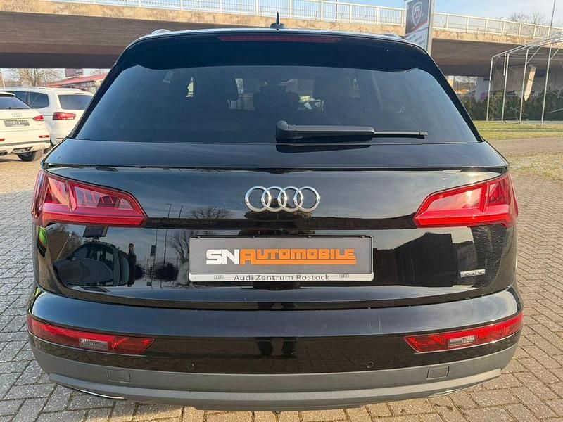Gebraucht Audi Q5 Sport 190 PS (139 kW) 2018 Schwarz SUV