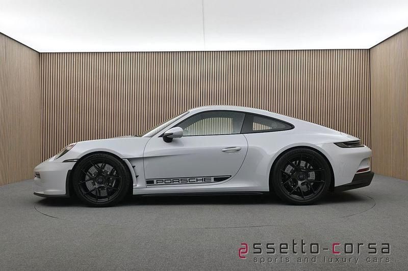 Grau Gebraucht 2024 Porsche 992 | 399.900 € - Bild 1/4