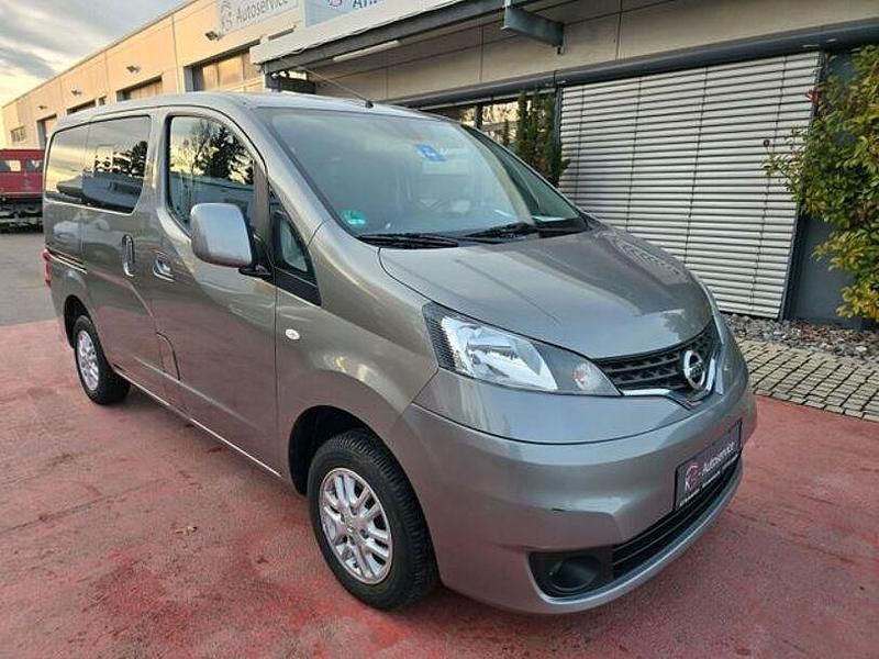 Grau Gebraucht 2015 Nissan Evalia Van / Kleinbus | 14.999 € (Fairer Preis) - Bild 1/4
