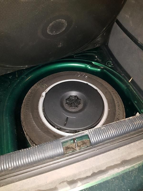 Grün Gebraucht 1999 Audi A3 Limousine | 900 € (Fairer Preis) - Bild 1/4