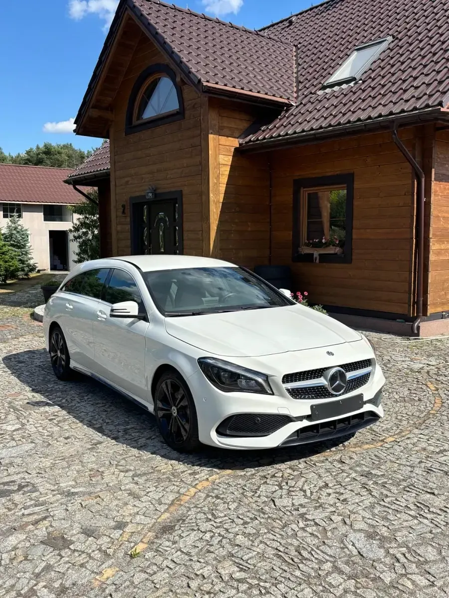 Gebraucht Mercedes CLA180 Shooting Brake AMG 122 PS (89 kW) 2017 Kombi