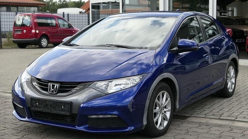 Blau Gebraucht 2012 Honda Civic Comfort Limousine | 7.100 € (Guter Preis) - Bild 1/4