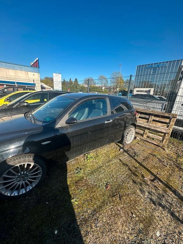 Gebraucht Alfa Romeo 147 150 PS (110 kW) 2007 Schwarz Kleinwagen
