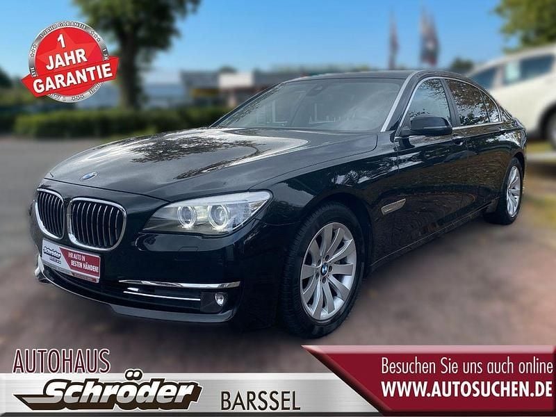 Schwarz Gebraucht 2014 BMW 740L Limousine | 29.700 € (Fairer Preis) - Bild 1/4