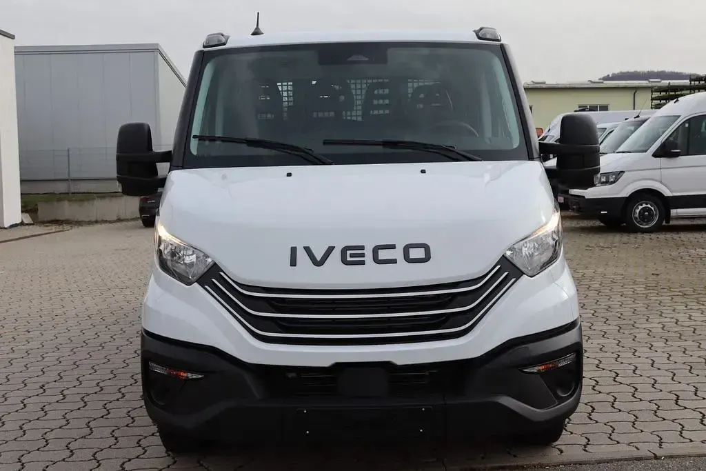 Neu Iveco Daily 160 PS (117 kW) 2026 Weiß Van / Kleinbus