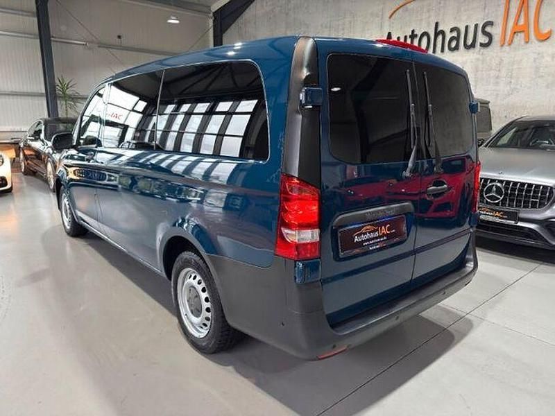 Gebraucht Mercedes Vito 114 PS (83 kW) 2015 Blau Van