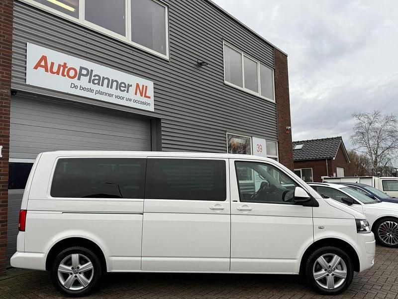 Gebraucht VW Caravelle 205 PS (150 kW) 2014 Weiß Van / Kleinbus