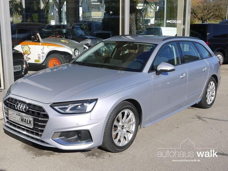 Gebraucht Audi A4 Advanced 136 PS (100 kW) 2021 Florettsilber metallic Kombi