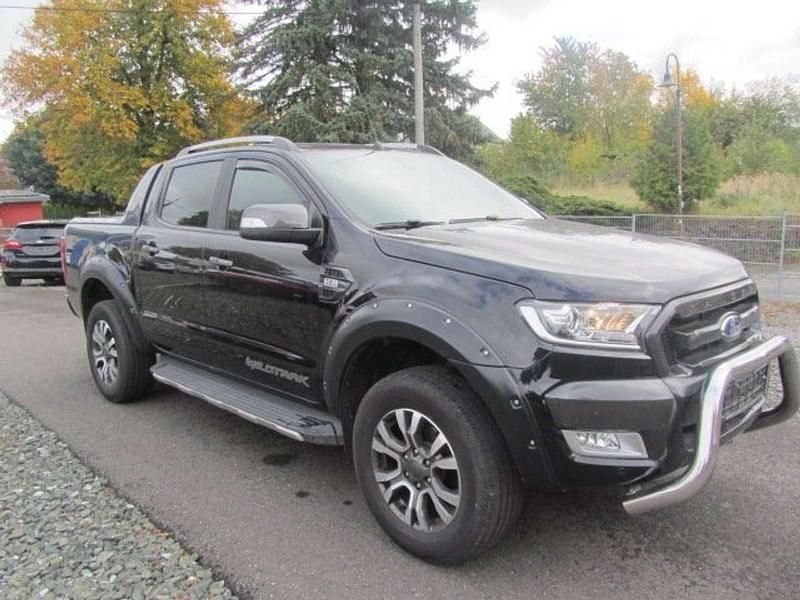 Iridiumschwarz metallic Gebraucht 2019 Ford Ranger Wildtrack Abholung | 30.700 € (Fairer Preis) - Bild 1/4