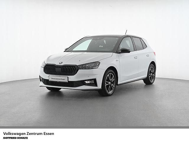 Weiss Gebraucht 2023 Skoda Fabia Monte Carlo Kleinwagen | 16.460 € (Fairer Preis) - Bild 1/4