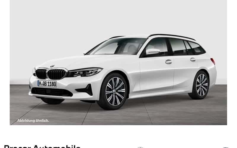 Weiß Gebraucht 2020 BMW 320 Sport Line Kombi | 23.995 € (Guter Preis) - Bild 1/4