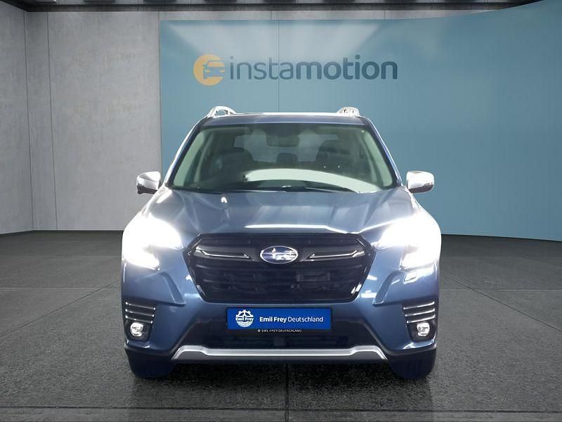 Blau Neu 2024 Subaru Forester SUV | 38.199 € (Fairer Preis) - Bild 1/4