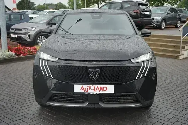 Neu Peugeot 3008 145 PS (106 kW) 2026 Schwarz SUV