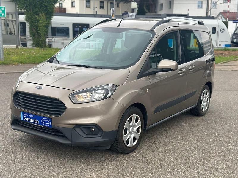 Second-hand Ford Transit 101 CP (74 kW) 2019 Argintiu Break