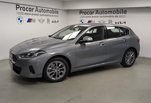 Gebraucht BMW 120 Shadowline 170 PS (125 kW) 2025 Grau Kleinwagen