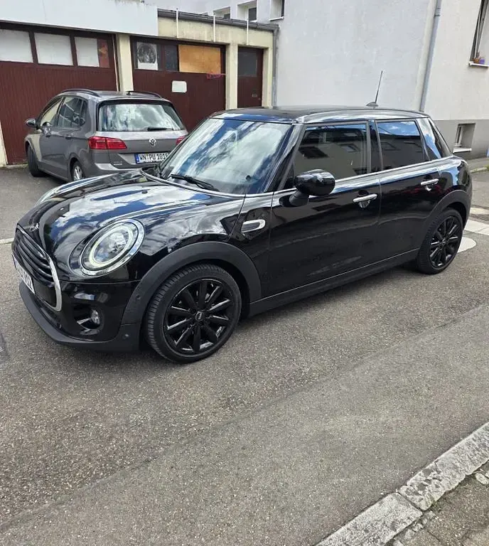 Gebraucht Mini Cooper 136 PS (100 kW) 2021 Schwarz Kleinwagen