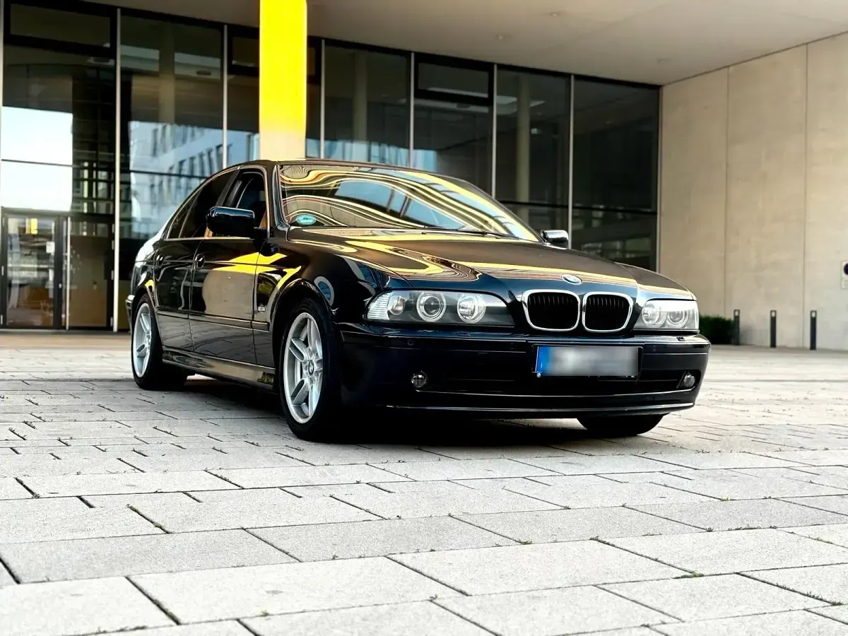 Gebraucht BMW 530 231 PS (169 kW) 2001 Schwarz Limousine