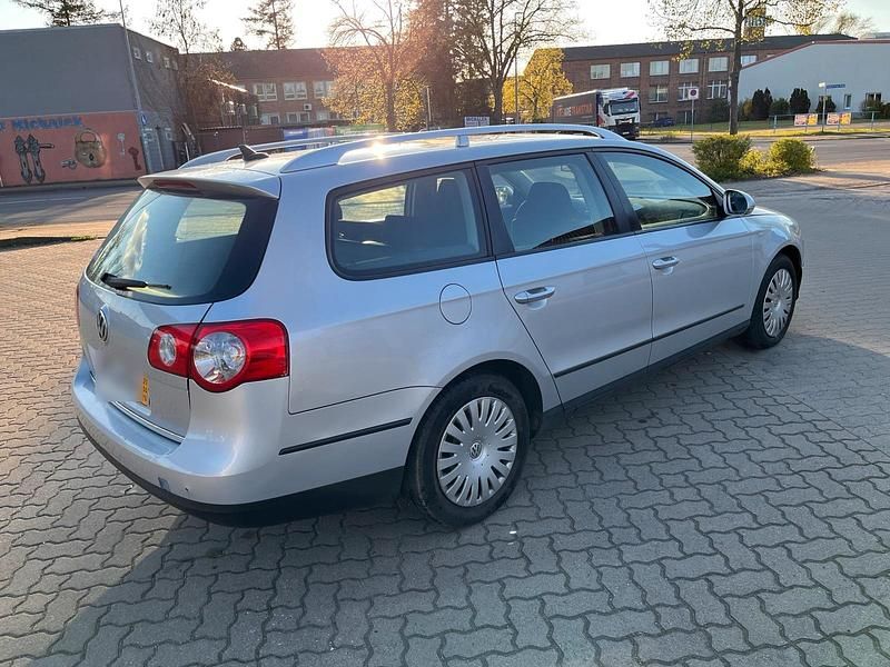 Gebraucht VW Passat 170 PS (125 kW) 2009 Grau Kombi