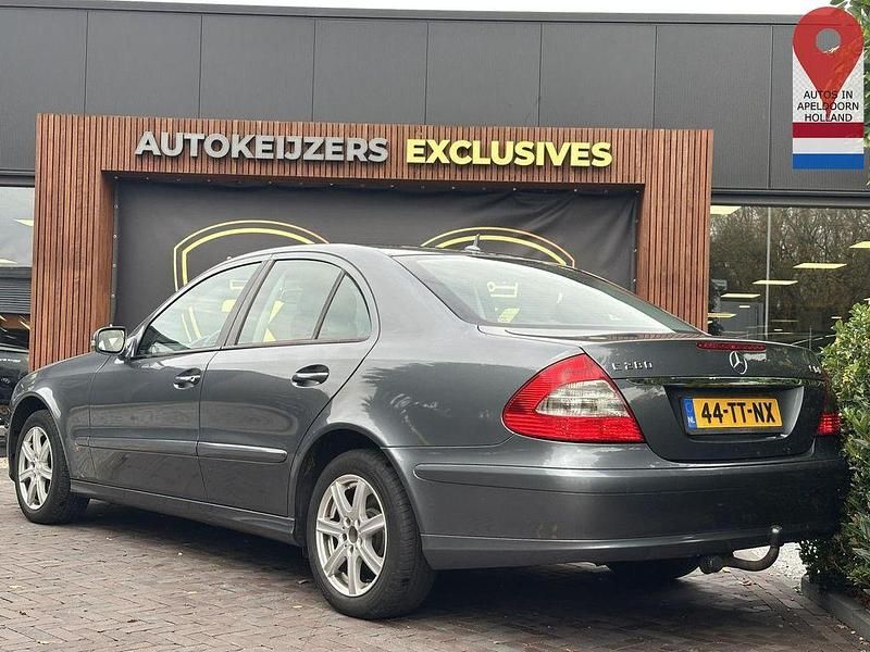 Gebraucht Mercedes E280 Classic 190 PS (139 kW) 2007 Flintgray  metallic paint (36 Limousine