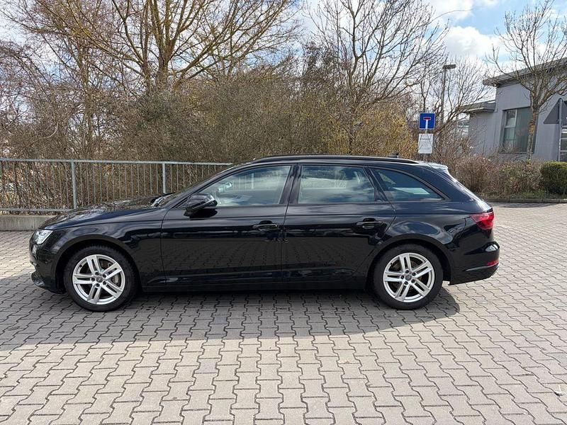Gebraucht Audi A4 190 PS (139 kW) 2018 Schwarz Kombi