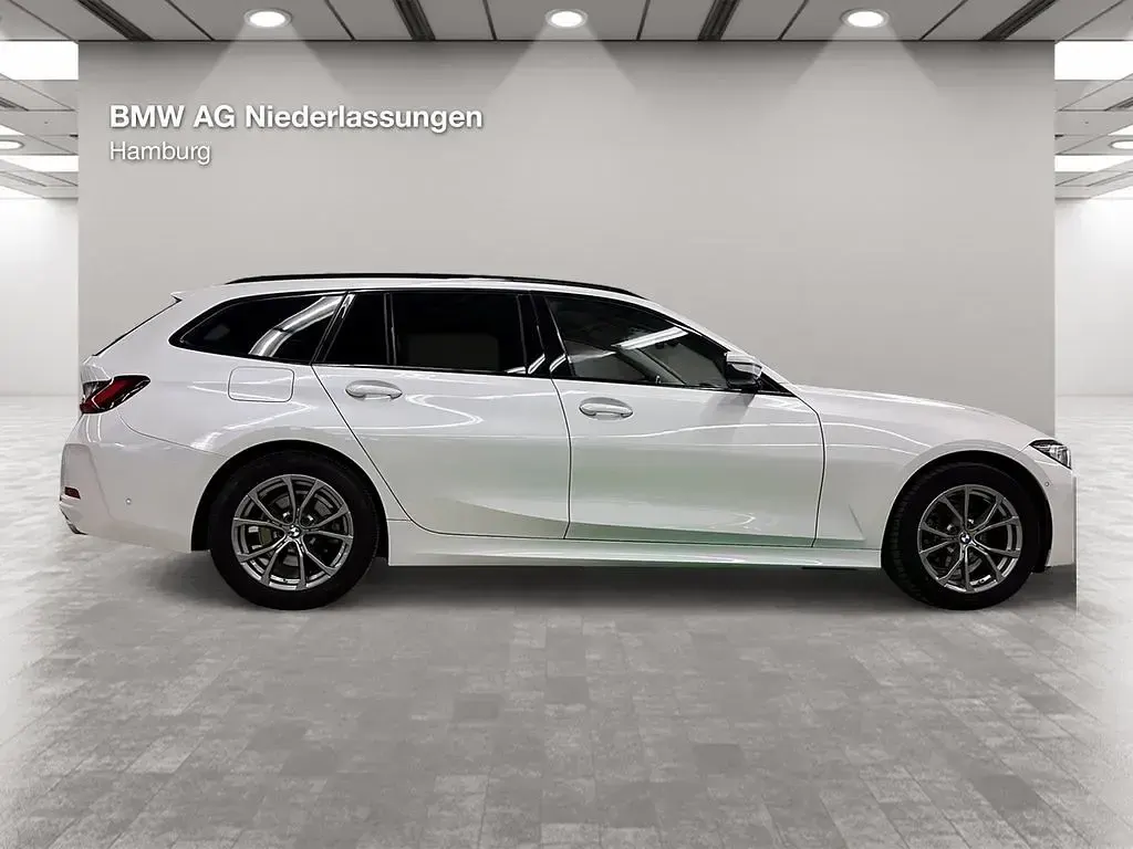 Gebraucht BMW 318 Sport Line 150 PS (110 kW) 2023 Weiß Kombi