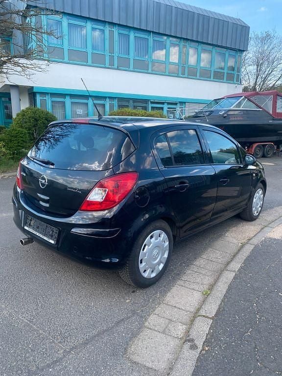 Gebraucht Opel Corsa Edition 87 PS (63 kW) 2010 Schwarz Kleinwagen