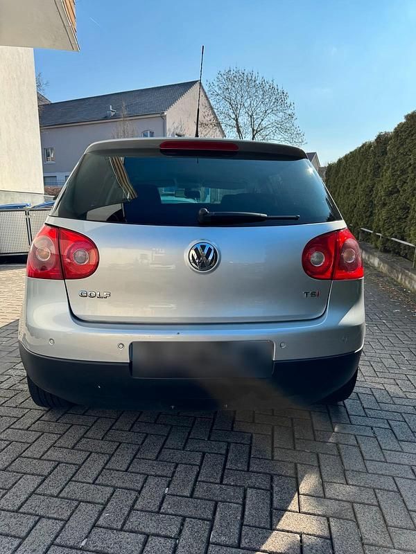 Gebraucht VW Golf VI 140 PS (102 kW) 2008 Grau Kleinwagen