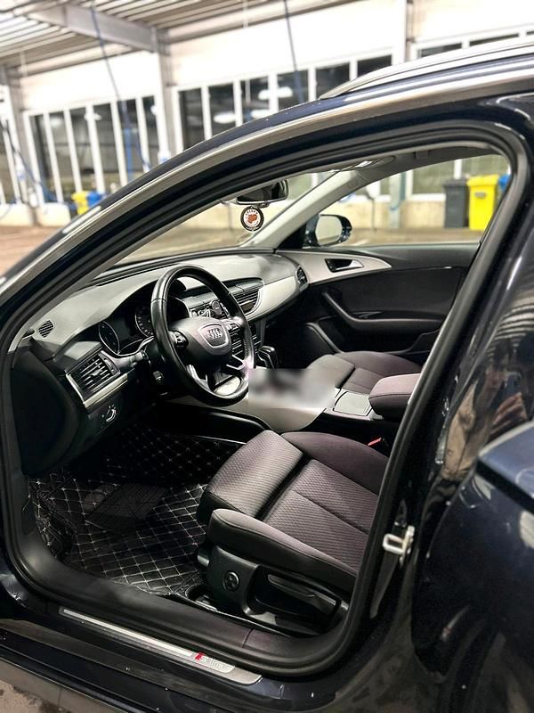 Gebraucht Audi A6 218 PS (160 kW) 2017 Andere farben Kombi