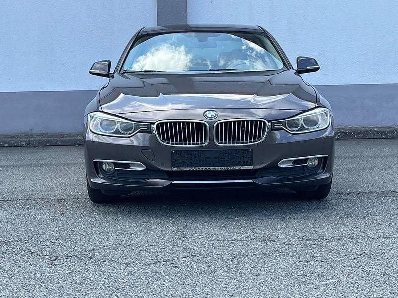 Second-hand BMW 320 Efficient Dynamics 163 CP (119 kW) 2012 Gri Berlinǎ