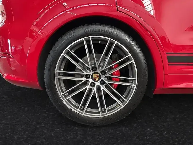 Gebraucht Porsche Cayenne S 475 PS (349 kW) 2023 Rot SUV