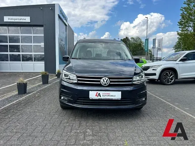 Occasion VW Caddy Comfortline 150 ch (110 kW) 2017 Bleue Monospace