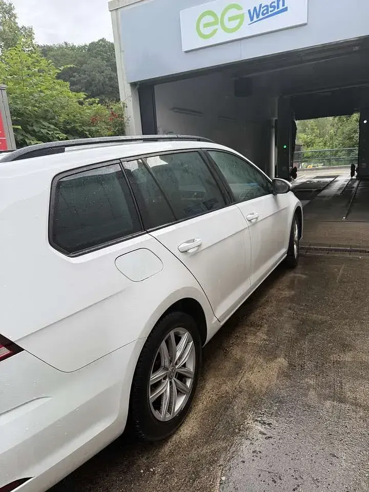 Gebraucht VW Golf VII Comfortline 150 PS (110 kW) 2020 Weiß Kombi