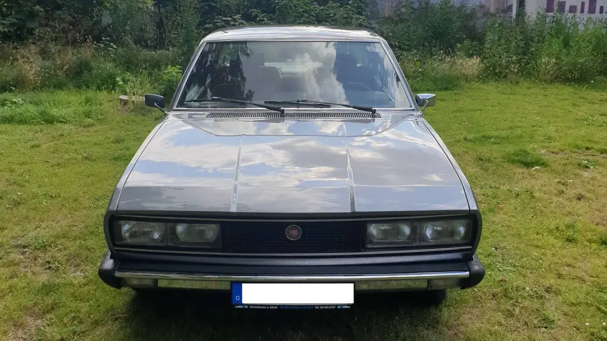 Gebraucht Fiat 130 165 PS (121 kW) 1975 Grau Coupé