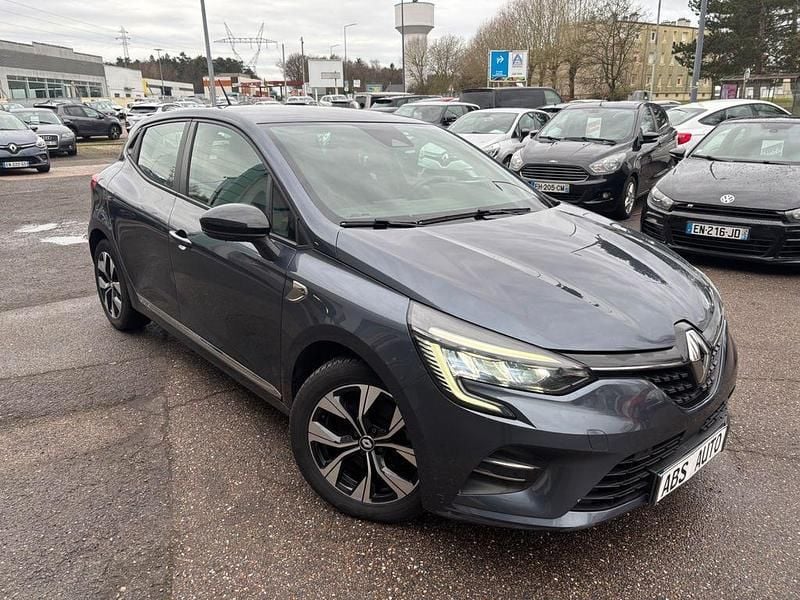 Gebraucht Renault Clio V LIMITED 140 PS (102 kW) 2022 Silber Limousine