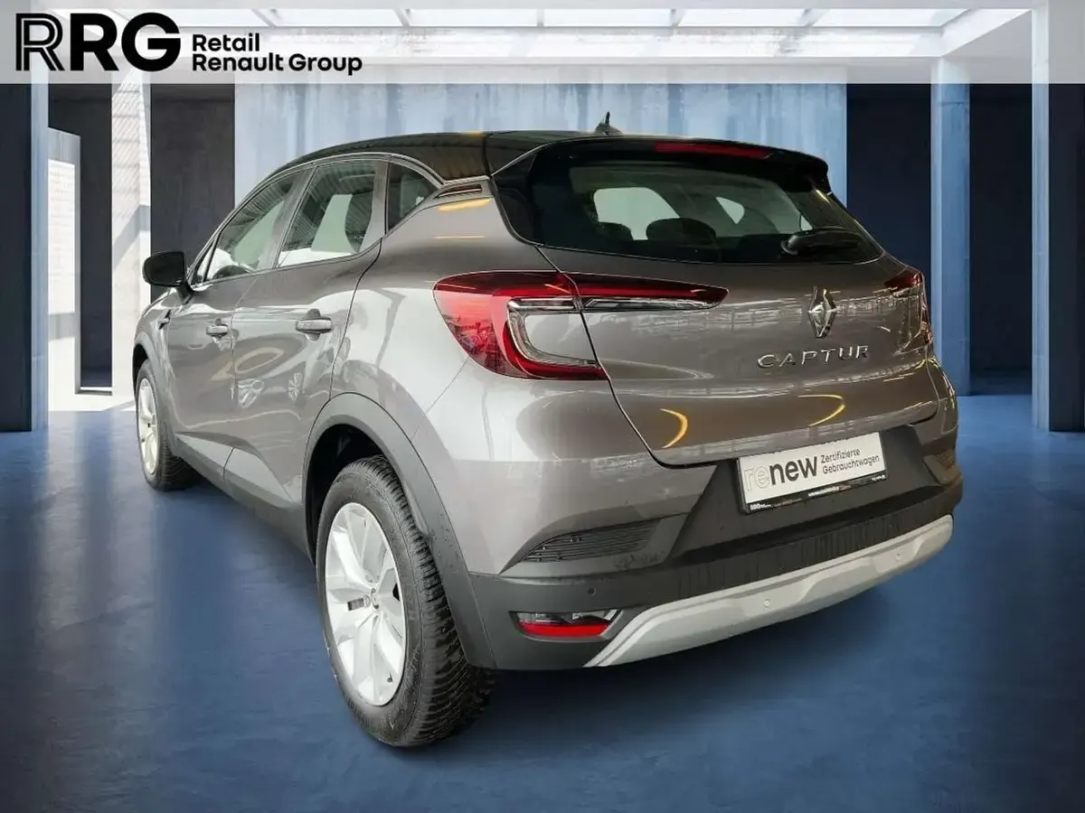 Second-hand Renault Captur Evolution 140 CP (102 kW) 2024 Gri SUV
