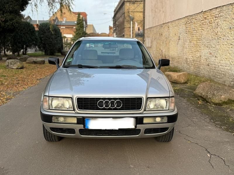 Gebraucht Audi 80 Design 116 PS (85 kW) 1992 Silber Limousine