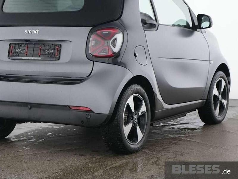 Gebraucht Smart ForTwo Electric Drive 60 kW (82 PS) 2024 Bodypanels in titania grey (ma Cabrio